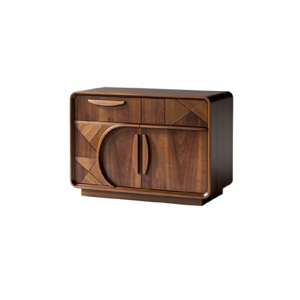 Buffet en bois avec motifs géométriques
